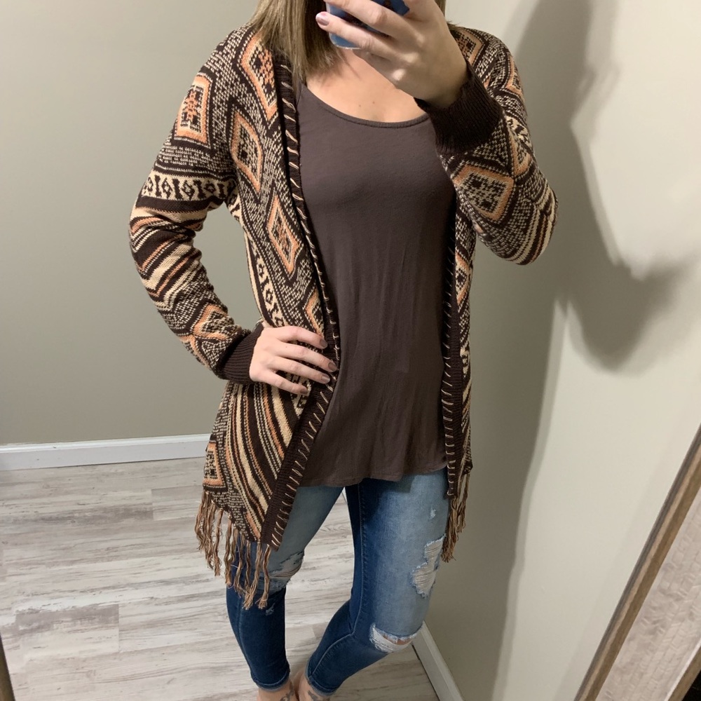 Gimmicks Cardigan